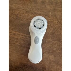 Clarisonic Mia 1 With Sensitive Skin Brush Head